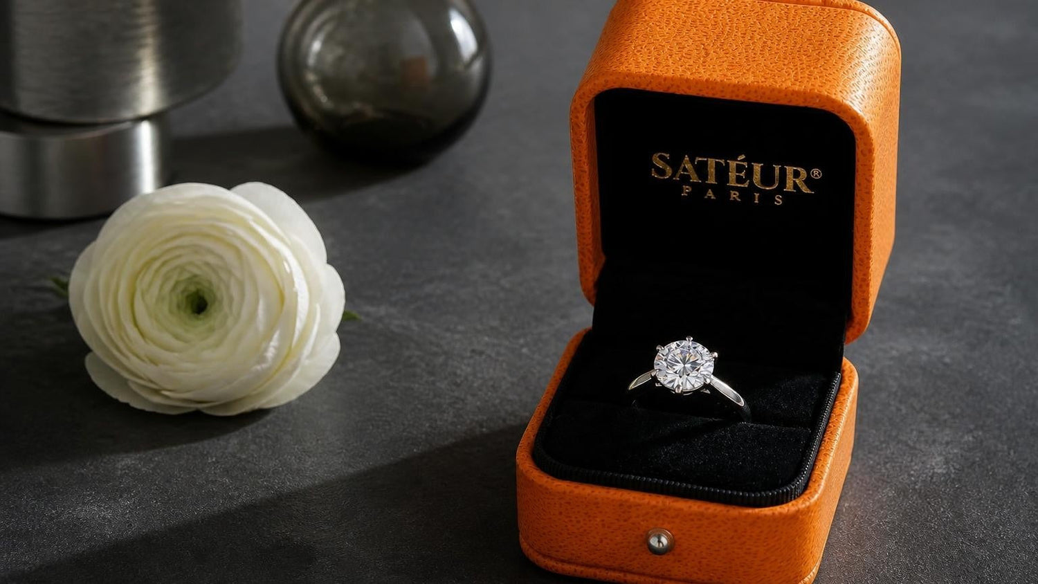 Diamond Alternatives Guide: Compare Options for Engagement Rings