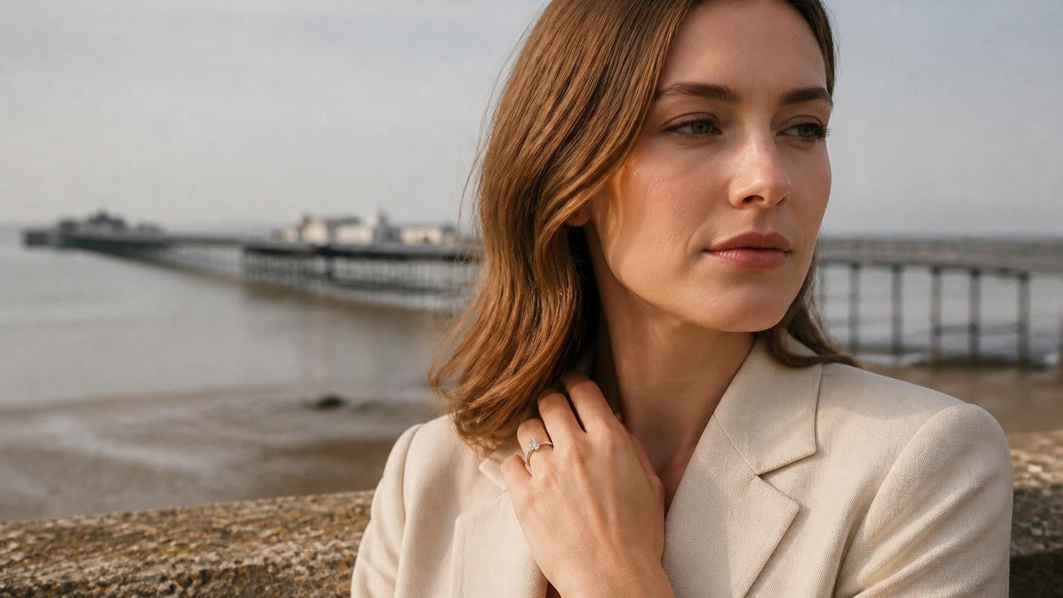 Best engagement rings in Southend-on-Sea — Satéur Destinée Ring with Southend Pier