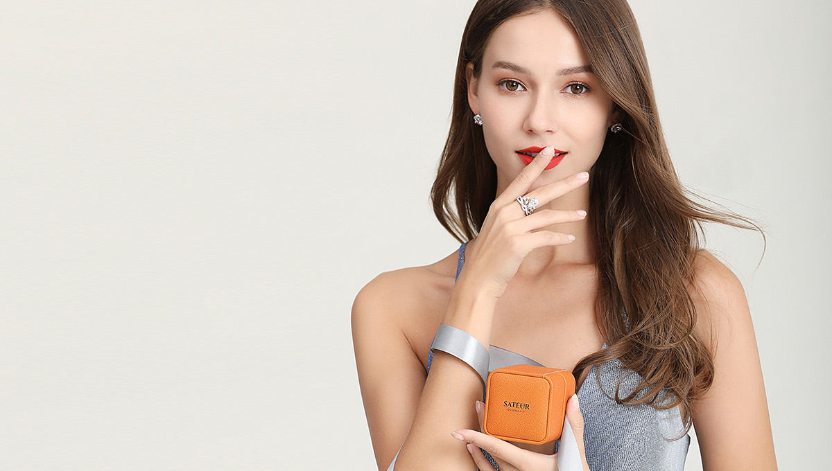 7 Tips for Buying an Engagement Ring