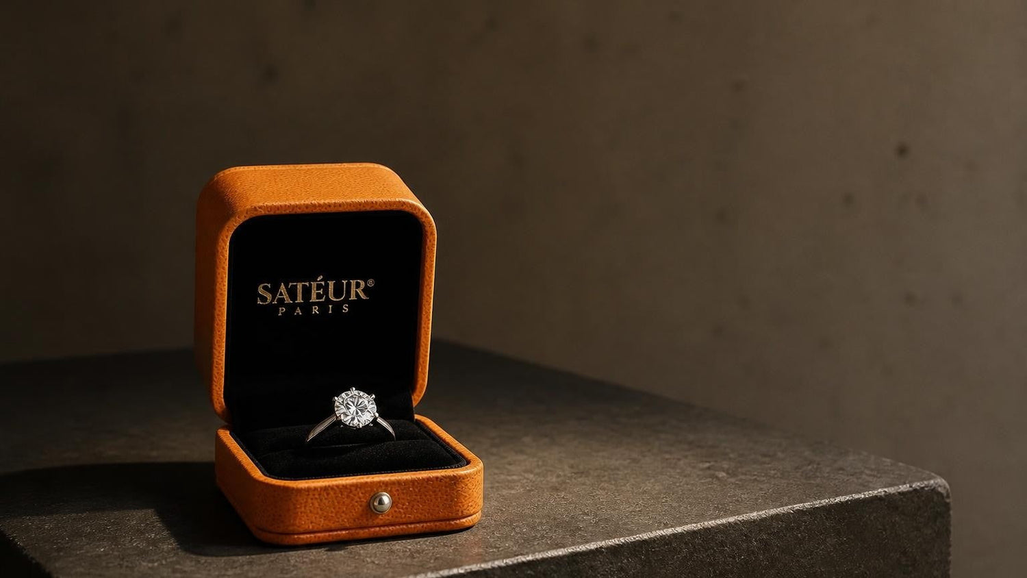 What Is a Simulated Diamond? Types, Specs & How They Compare