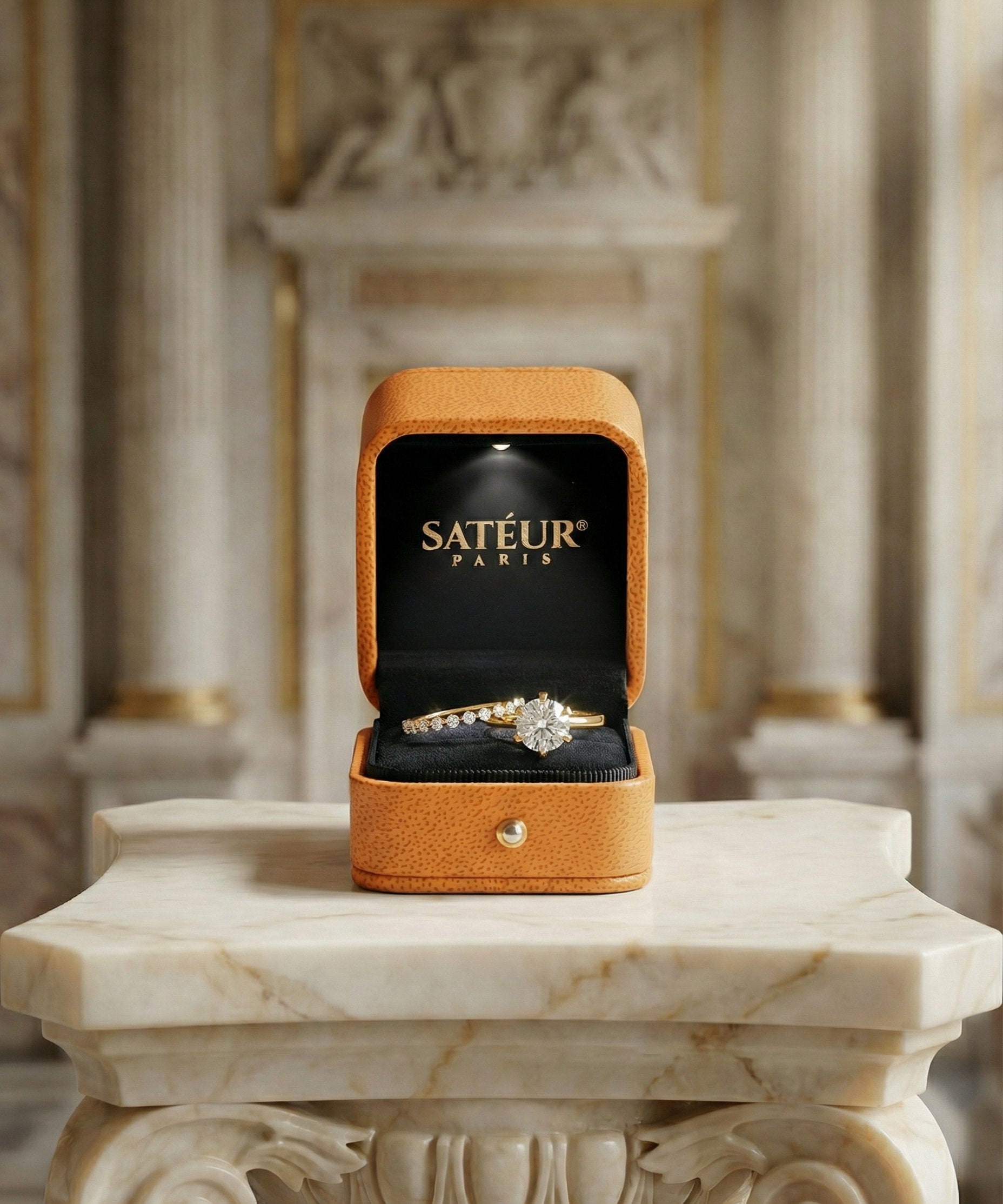 Sateur Aurous Gold Fusione Diamond Ring™, 18K Gold, Rundschliff