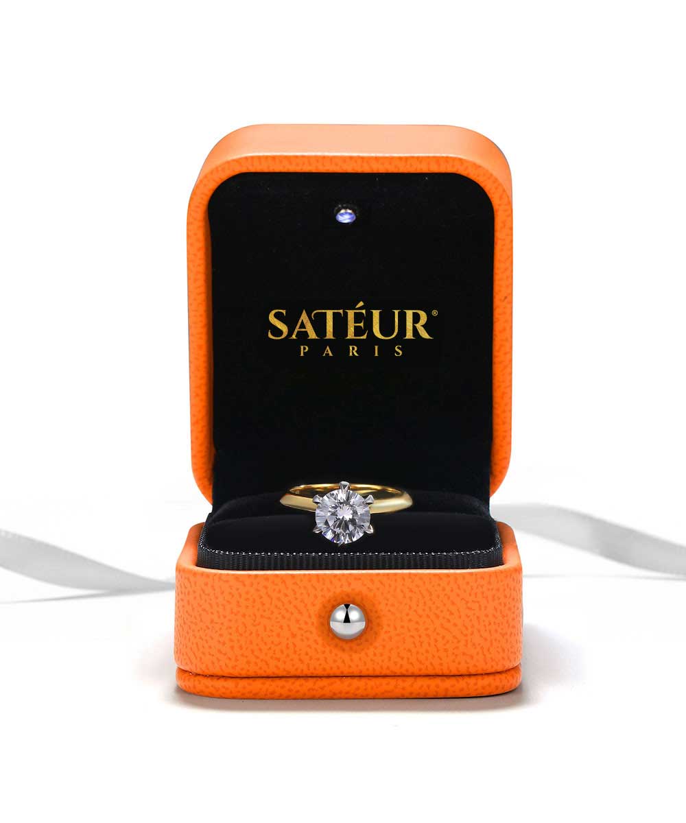 Satéur Aurous Gold Elegancia Ring™