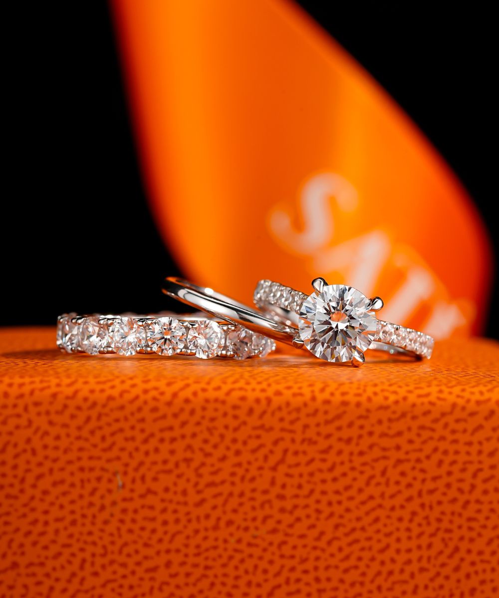 Satéur 1874™ Diamond Collector Bundle™, 18K Weißgold, Rundschliff