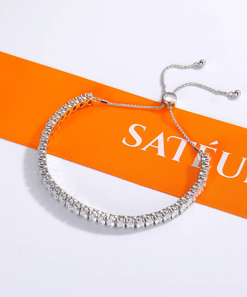 Satéur L'ovale Diamond Bracelet™, 18K White Gold