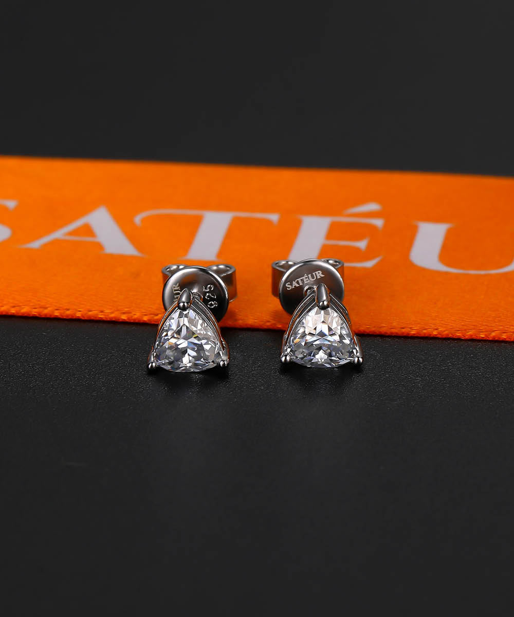 Satéur Pyramide Diamond Earrings™, 18K White Gold