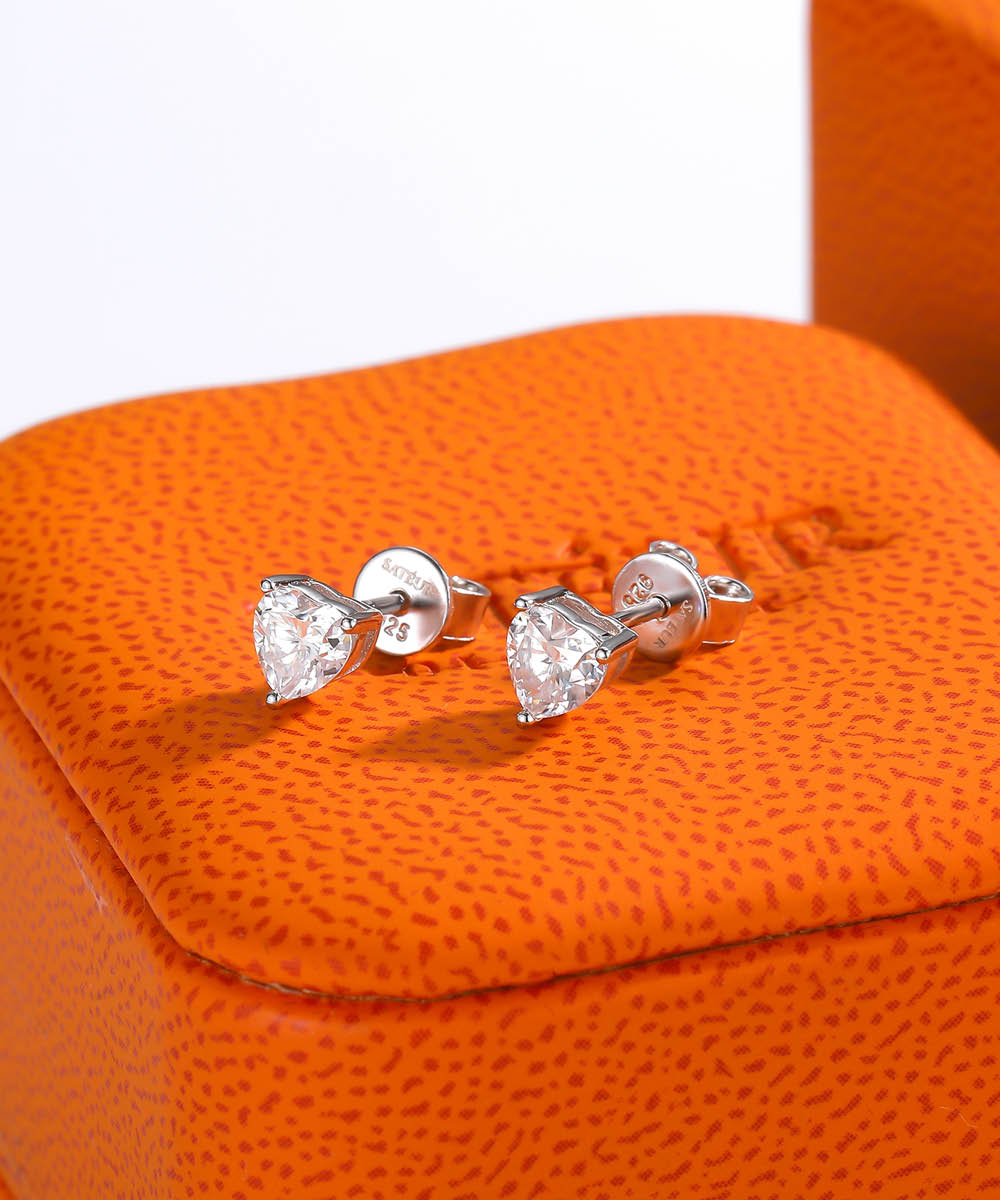 Satéur T'aimer Diamond Earrings™, 18K White Gold