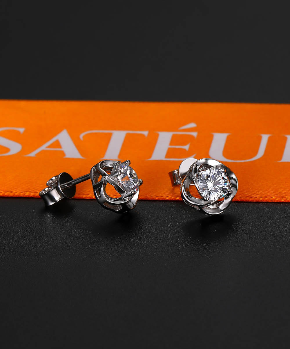 Satéur L'infinité Diamond Earrings™, 18K White Gold