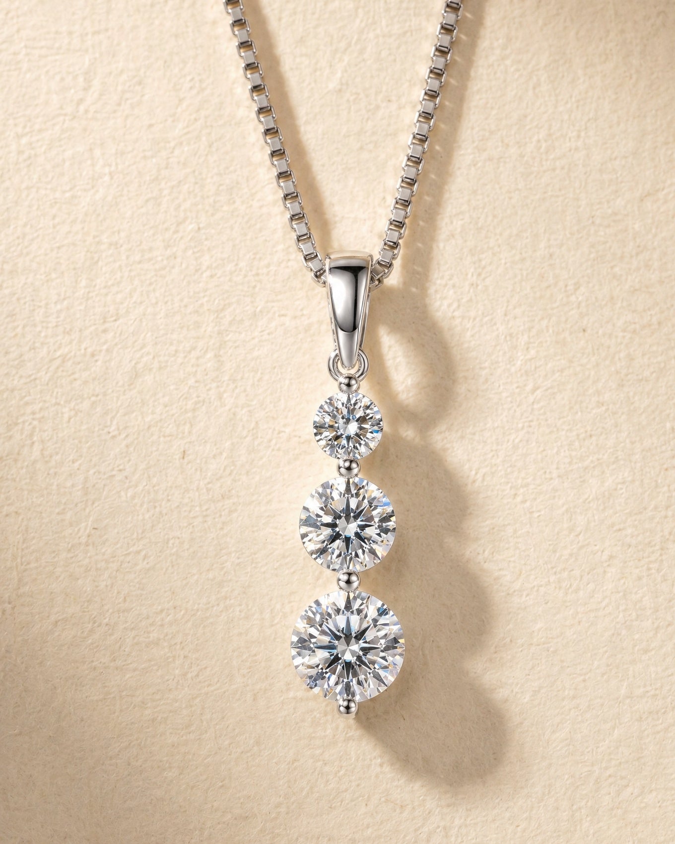 Satéur Trinité Diamond Necklace™, 18K White Gold