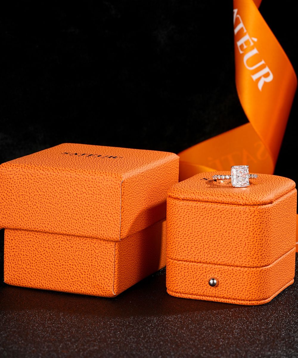 Satéur Lumière Majesté Diamond Ring™, 18K White Gold