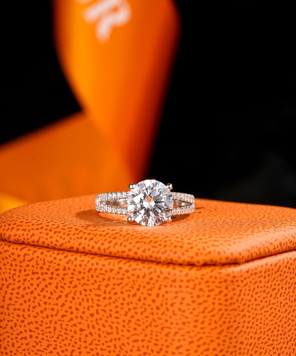 Satéur Lumière Étoile Diamond Ring™, 18K White Gold