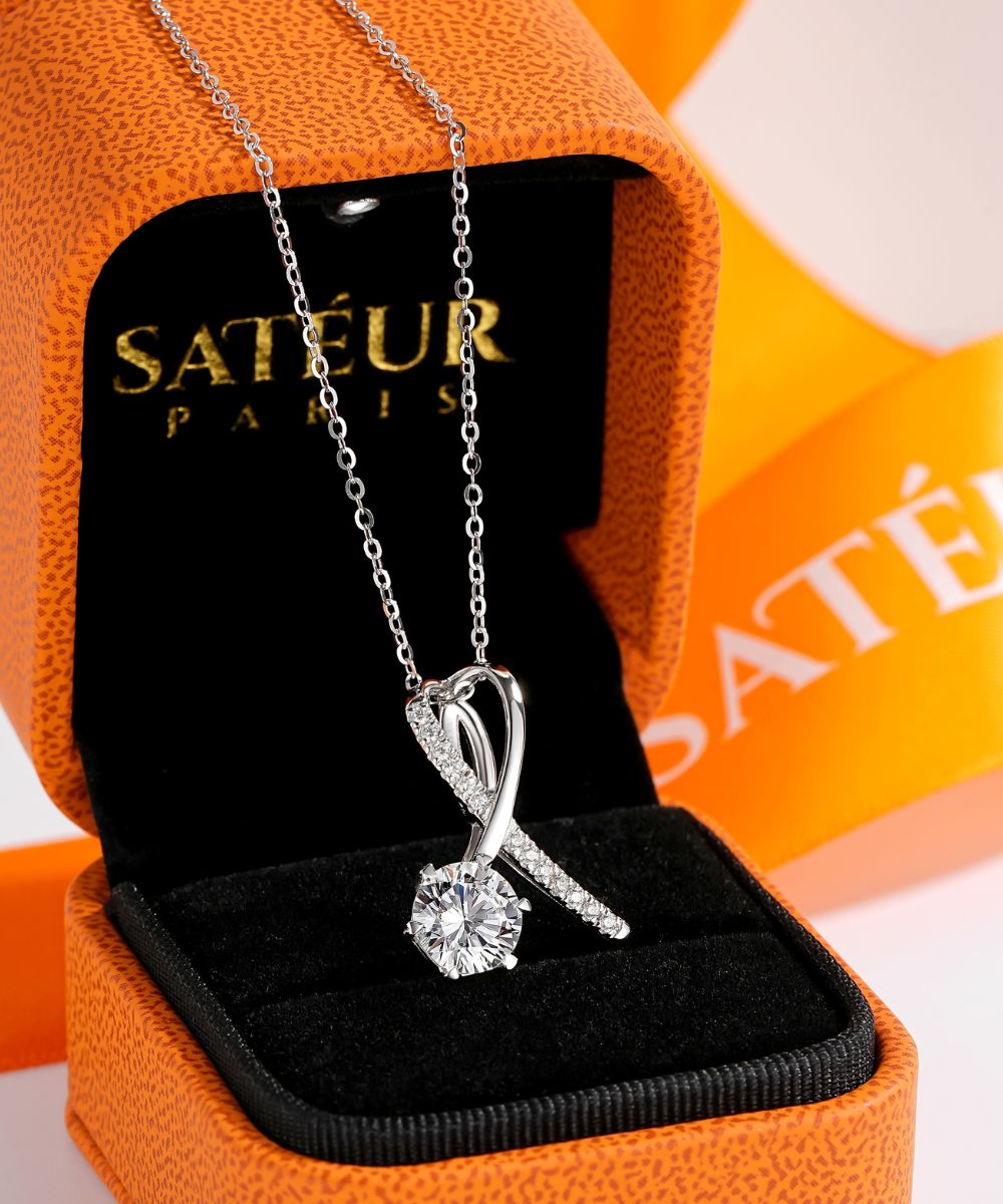 Satéur Coeur Diamond Necklace™, 18K White Gold