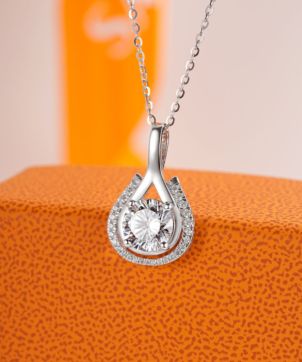 Satéur Pleureur Diamond Necklace™, 18K White Gold