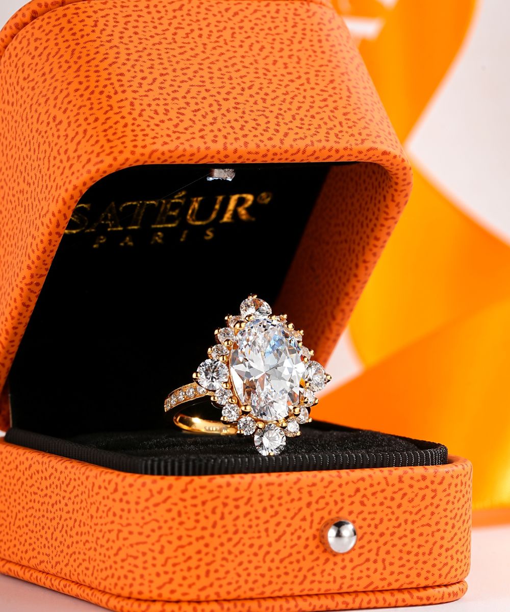 Satéur Rétro Aurous Gold Majesté Diamond Ring™, 18K Gold