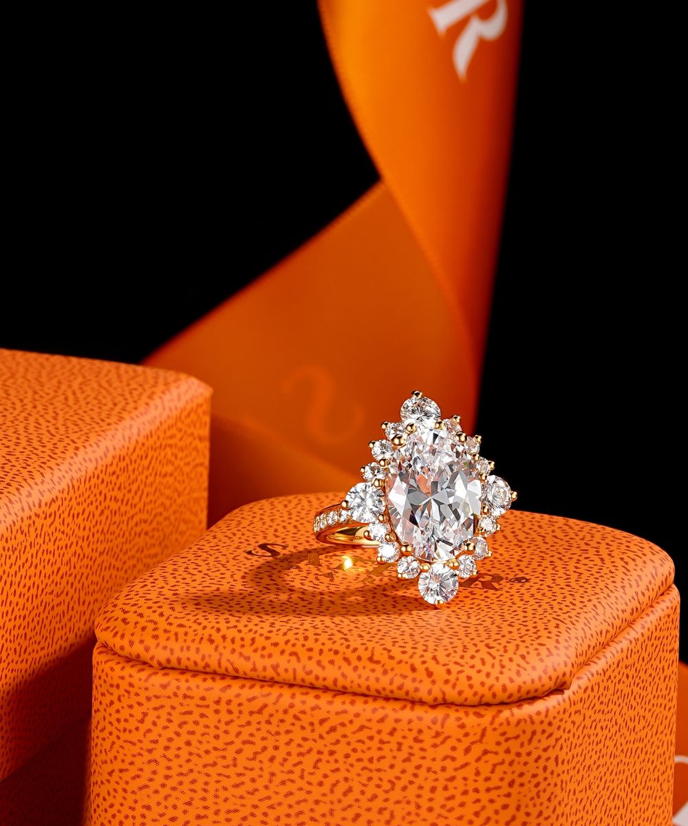 Satéur Rétro Aurous Gold Majesté Diamond Ring™, 18K Gold