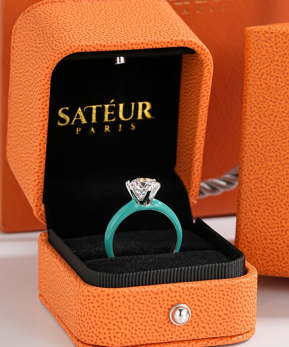 Satéur Colorée Turquoise Diamond Ring™, 18K White Gold