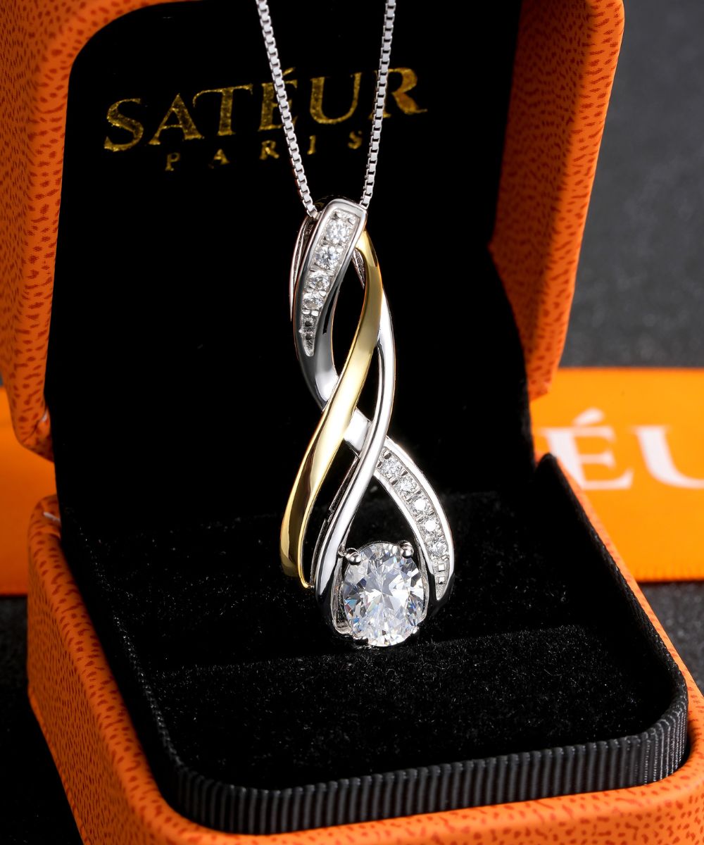 Satéur Trône Royal Diamond Necklace™, 18K White Gold