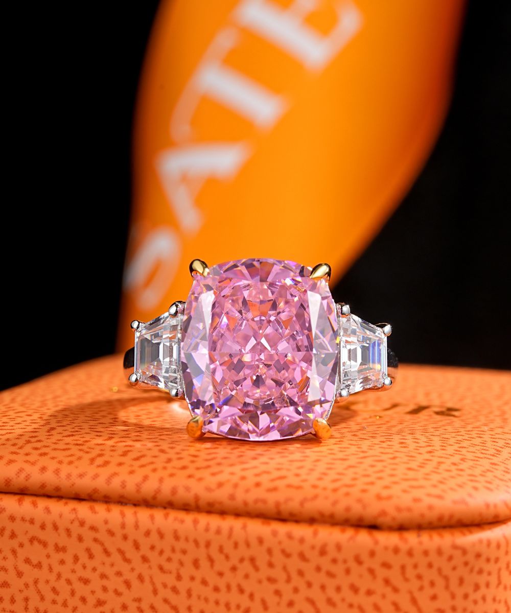 Satéur Rosée Impériale Diamond Ring™, 18K White Gold
