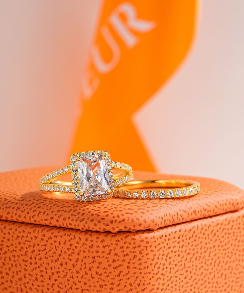 Satéur Aurous Gold Radieux 婚戒 戒指 套裝™