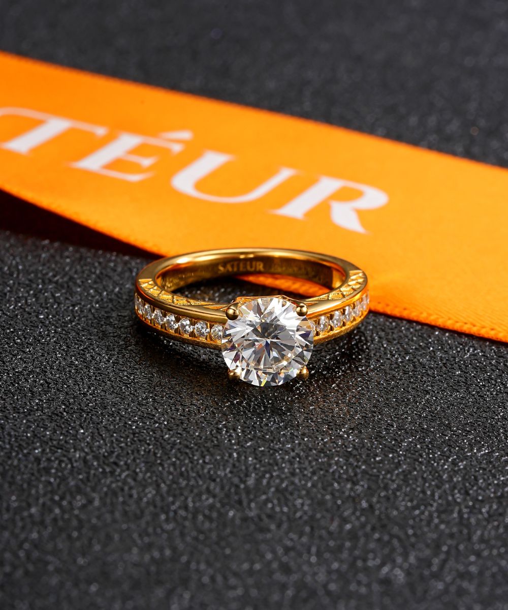 Satéur Eiffel Tower Ring™