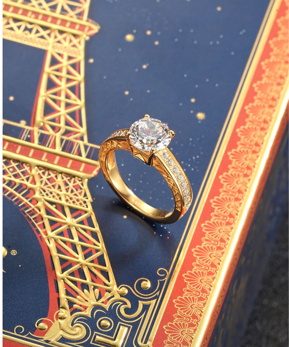 Satéur Eiffel Tower Ring™