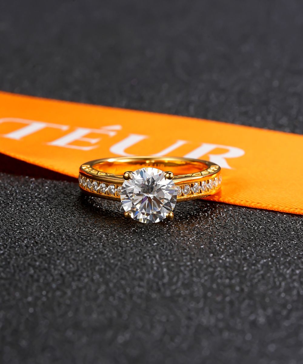 Satéur Eiffel Tower Ring™