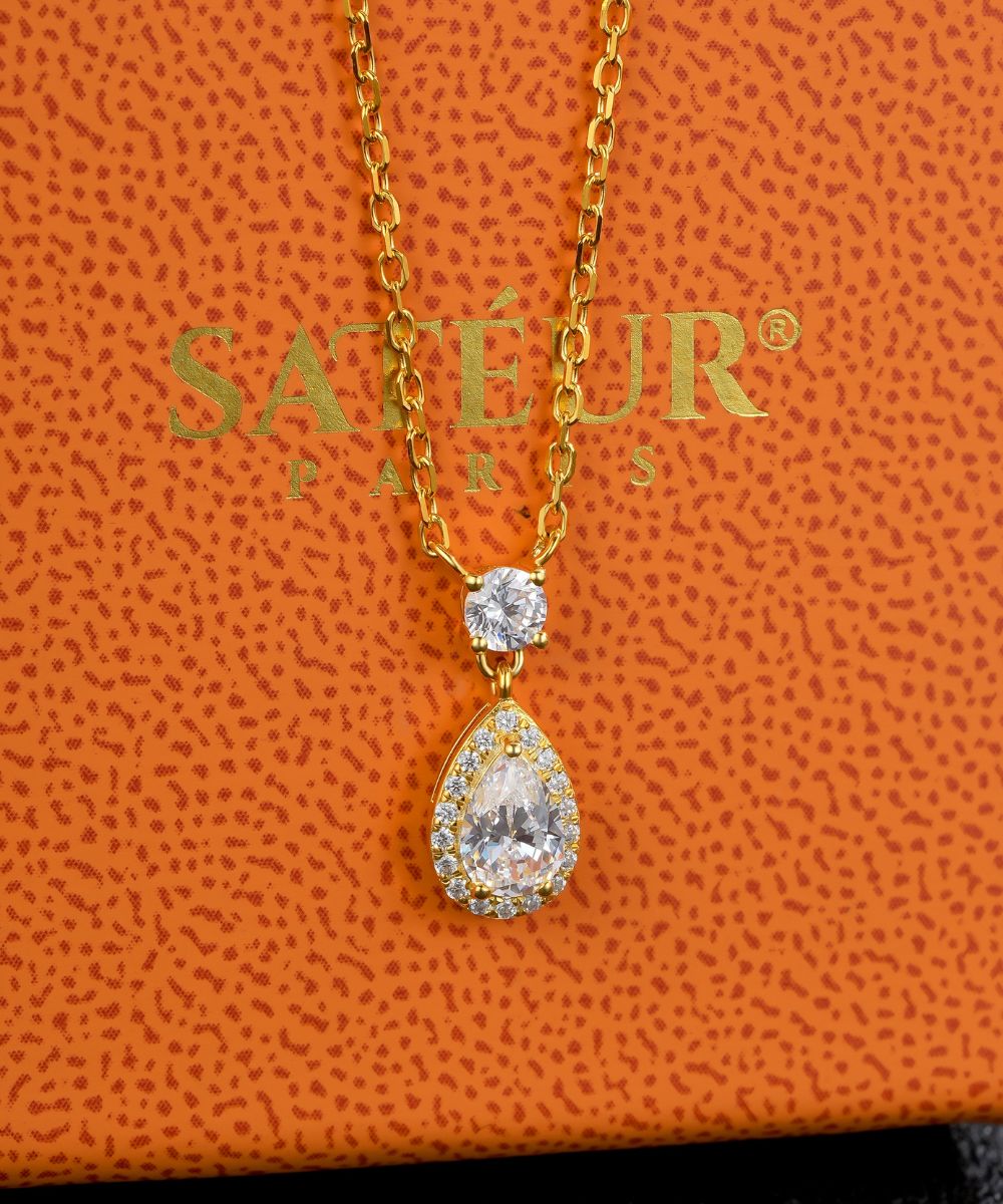 عقد Satéur D'or Jardin 1682™