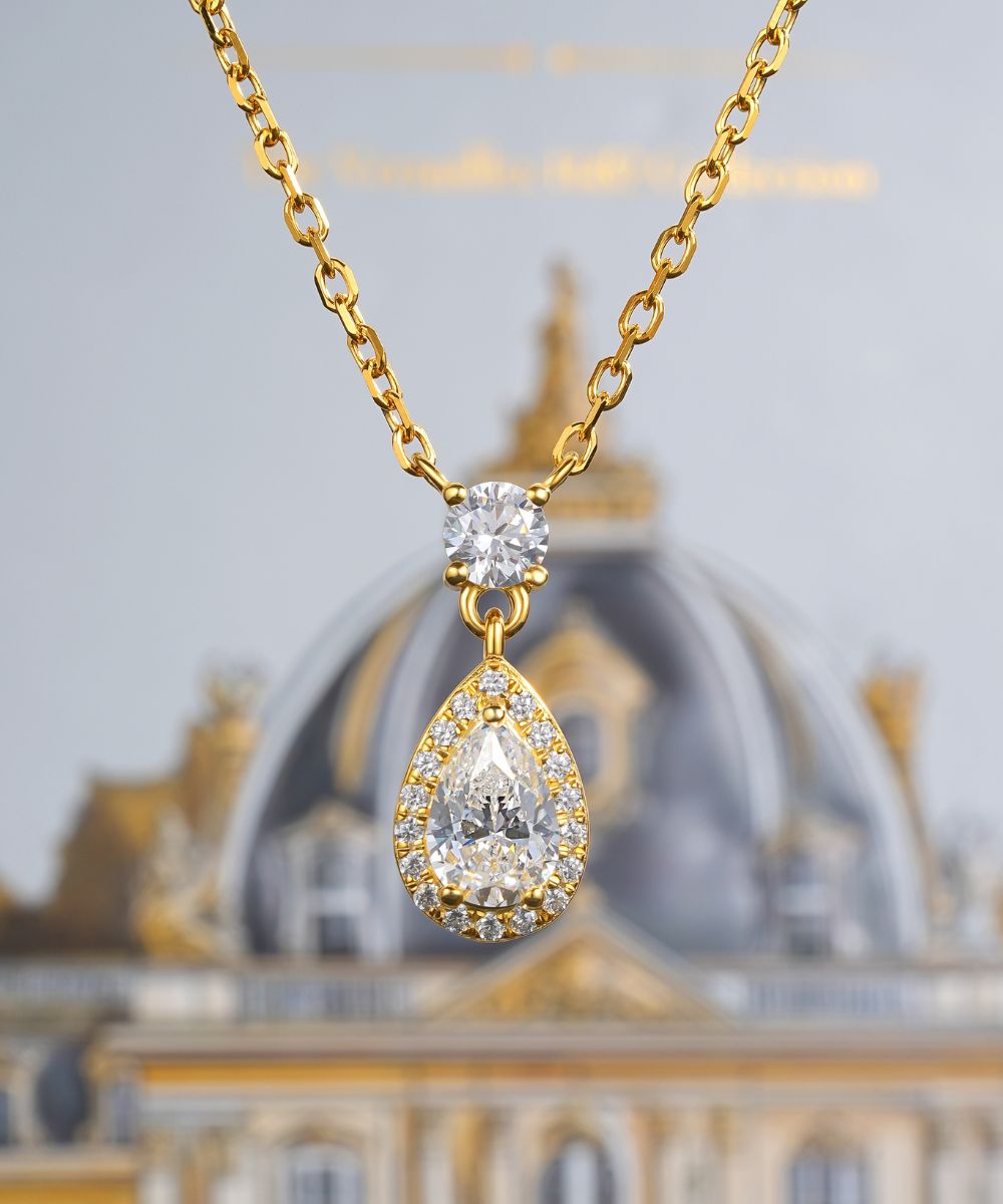 عقد Satéur D'or Jardin 1682™