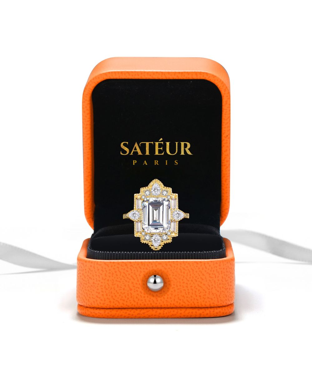 Satéur D’or Héritage 1682 戒指™
