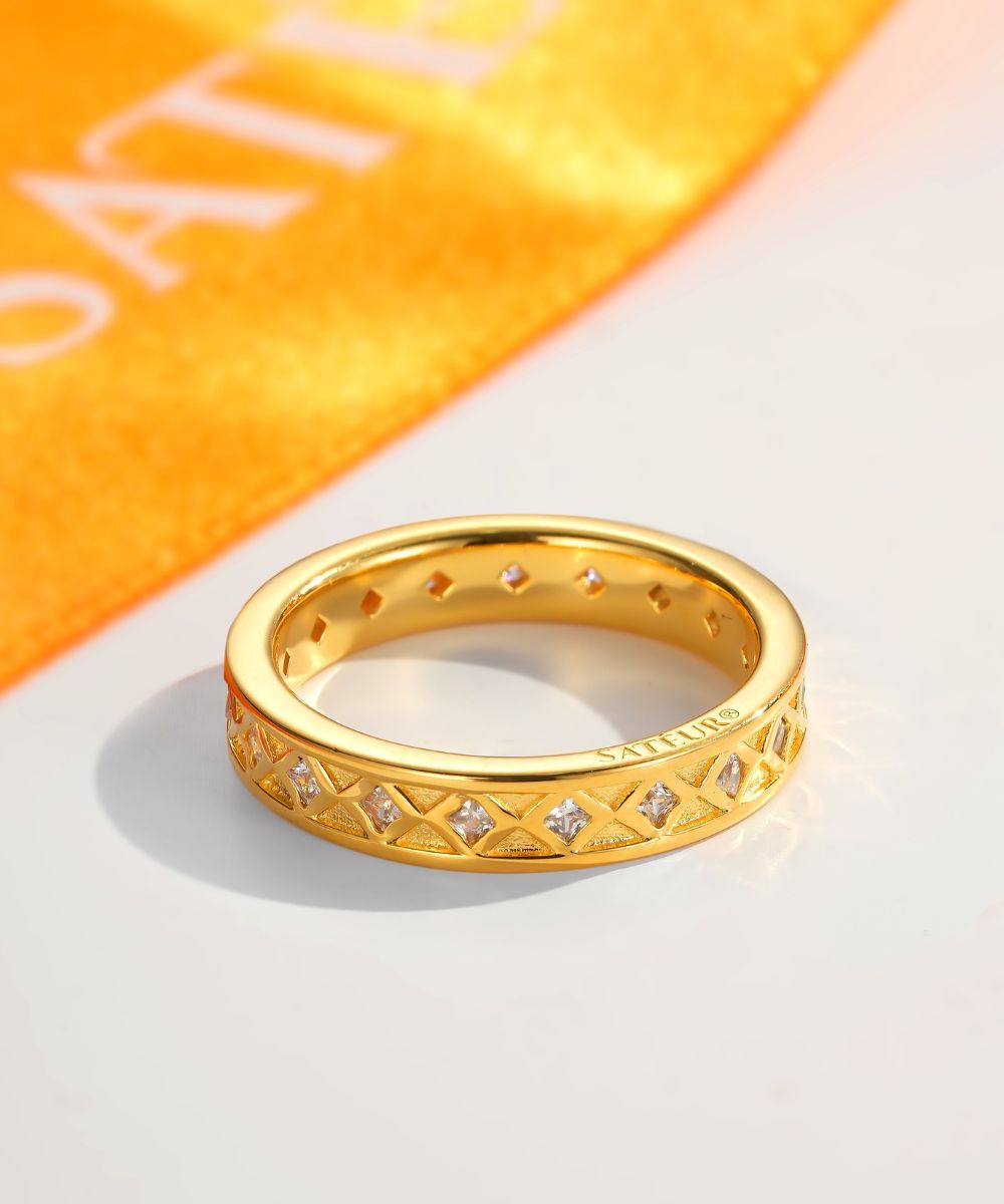 Satéur D’or Astrèlle 戒指™