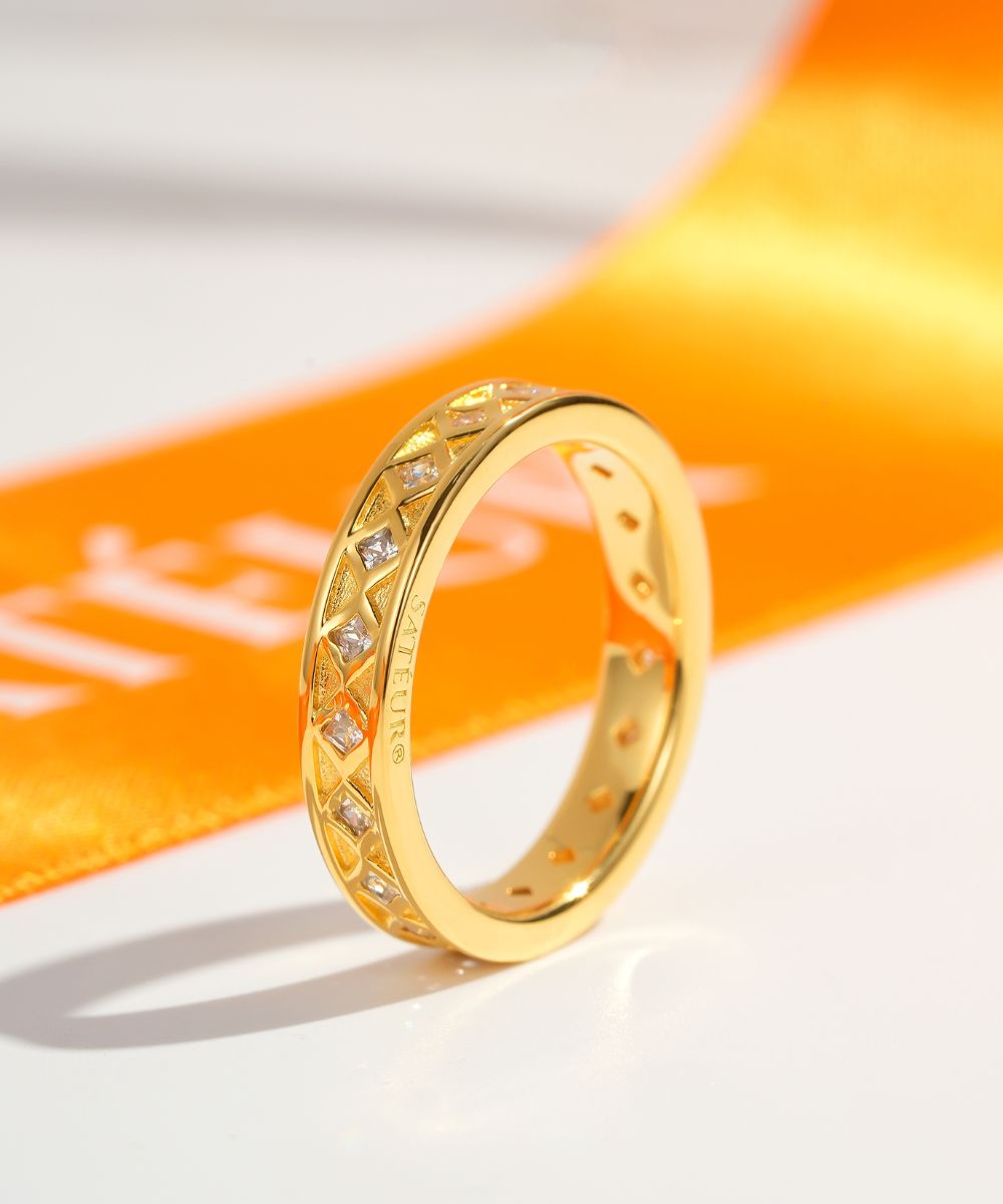 Satéur D’or Astrèlle 戒指™