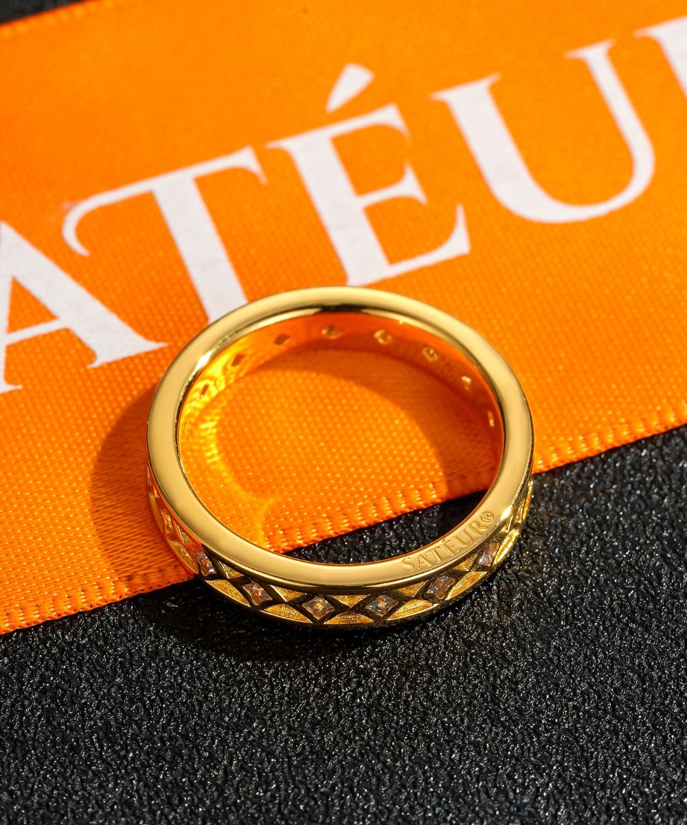 Satéur D’or Astrèlle 戒指™