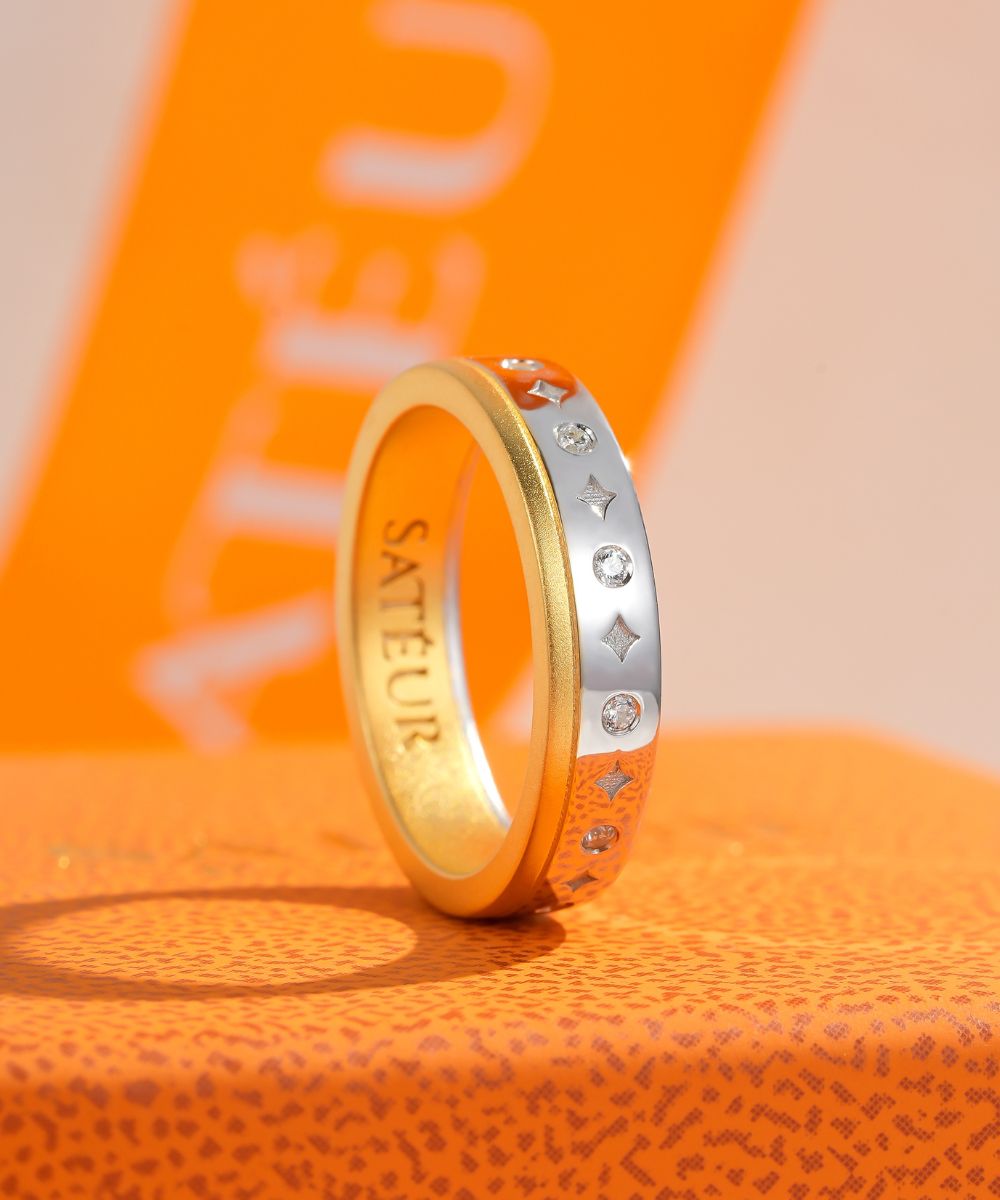 Satéur D’or Céleste Diamond Ring™, 18K White Gold