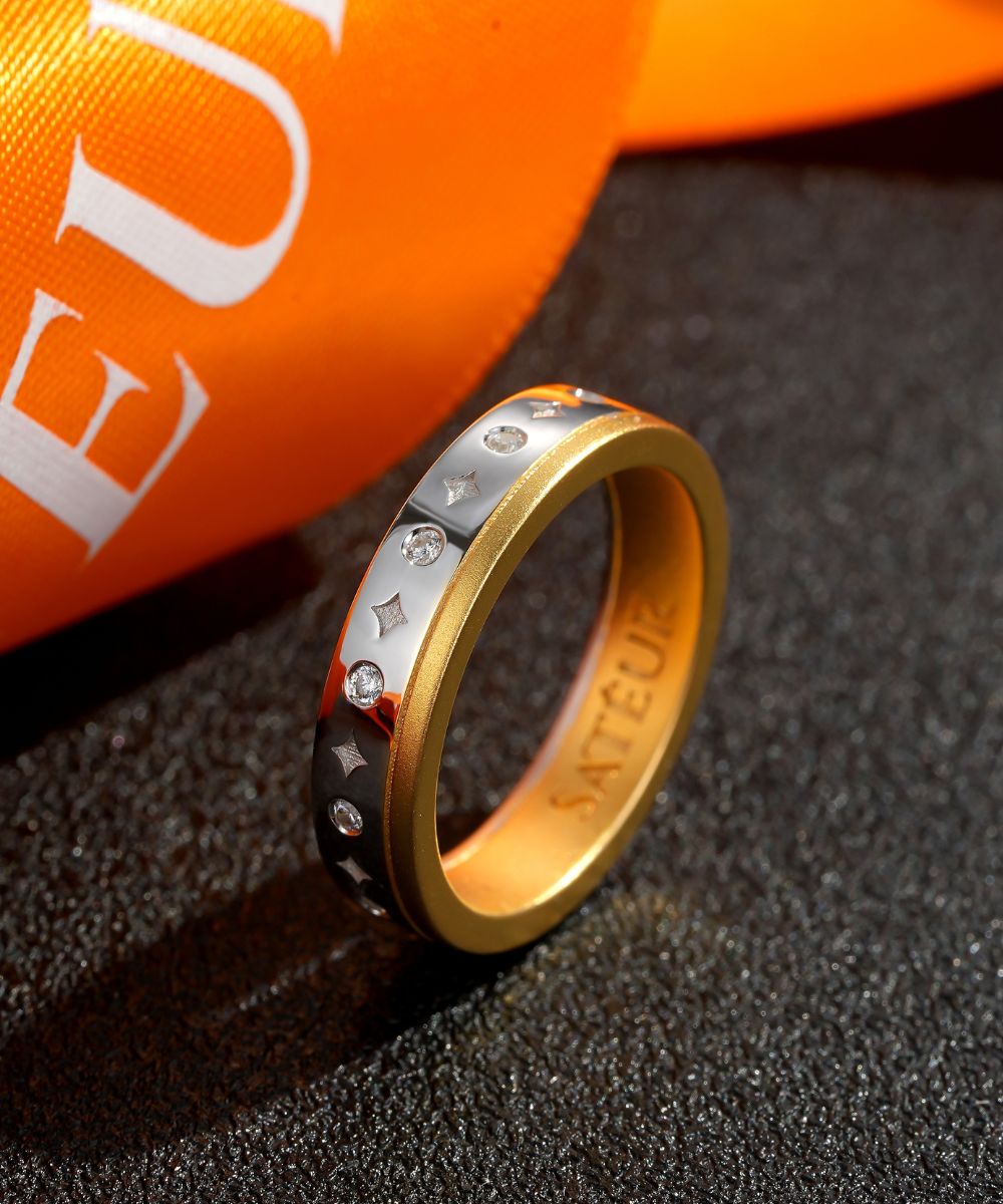 Satéur D’or Céleste Diamond Ring™, 18K White Gold