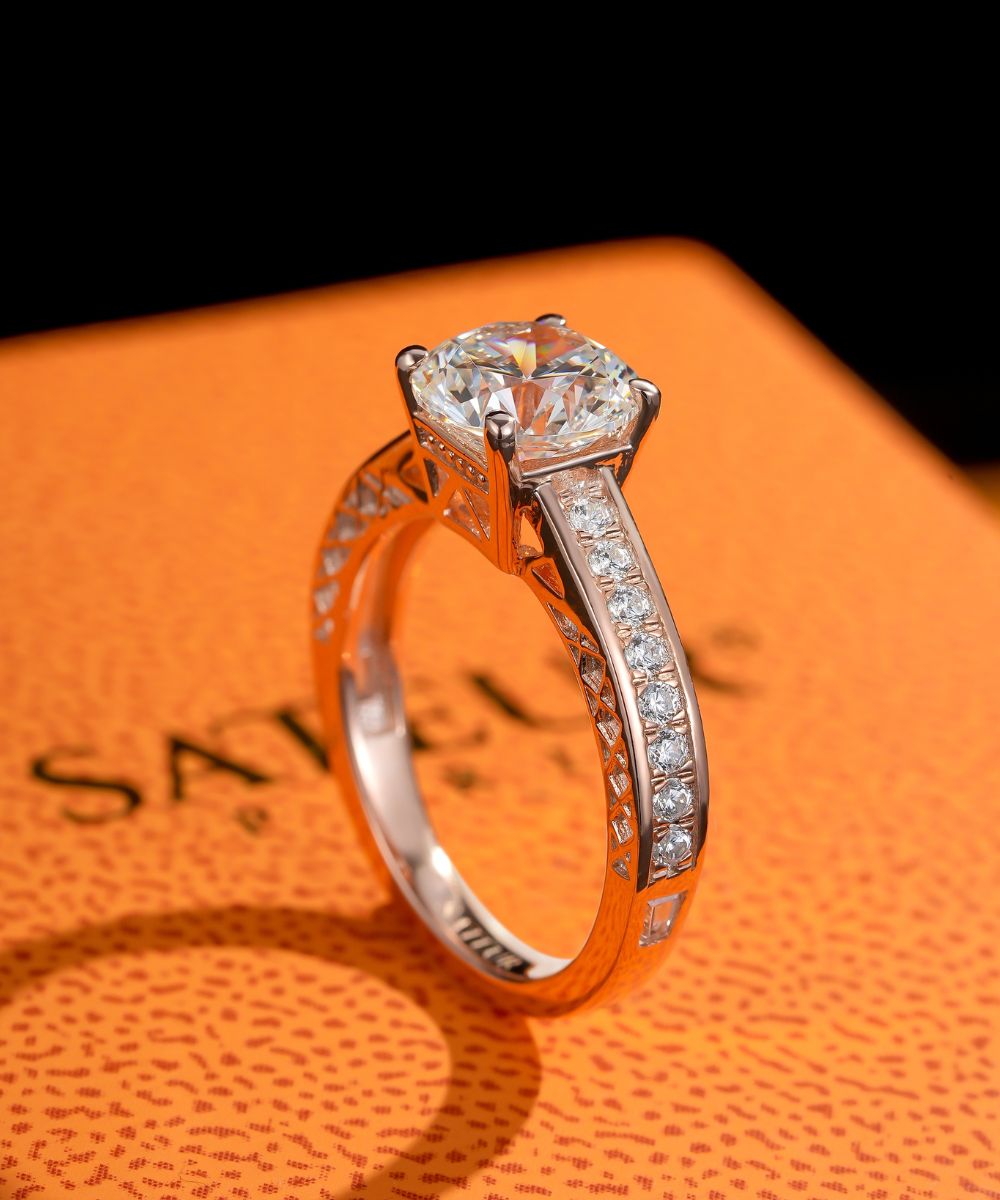 Satéur 玫瑰艾菲爾鐵塔戒指™