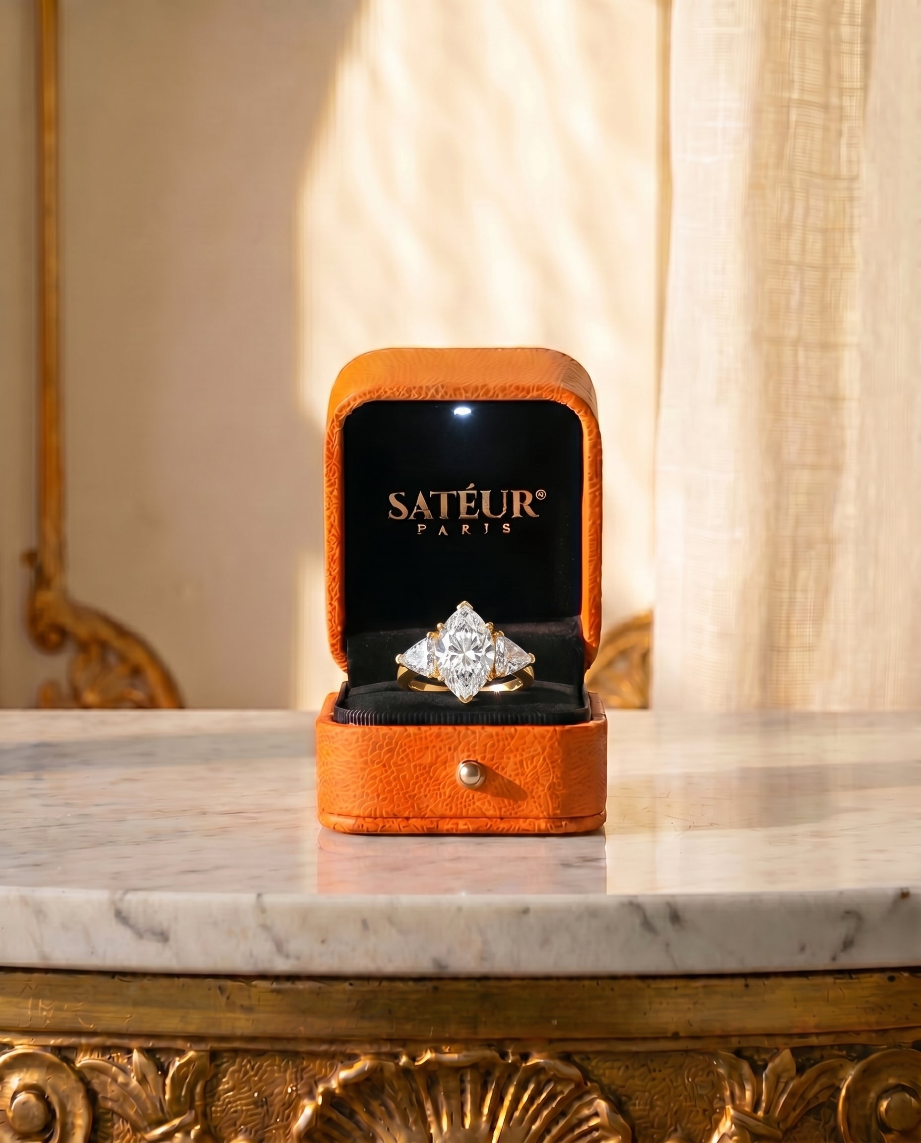 Satéur Star Lumière Aurous Gold Ring™