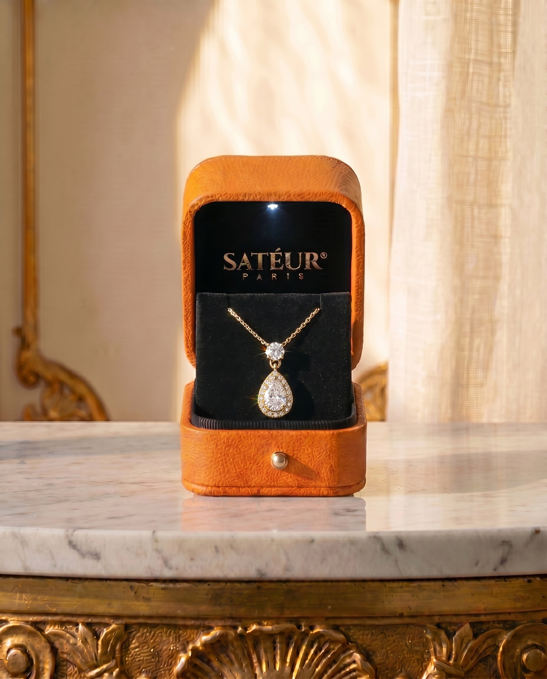 Satéur D'or Jardin 1682 Necklace™