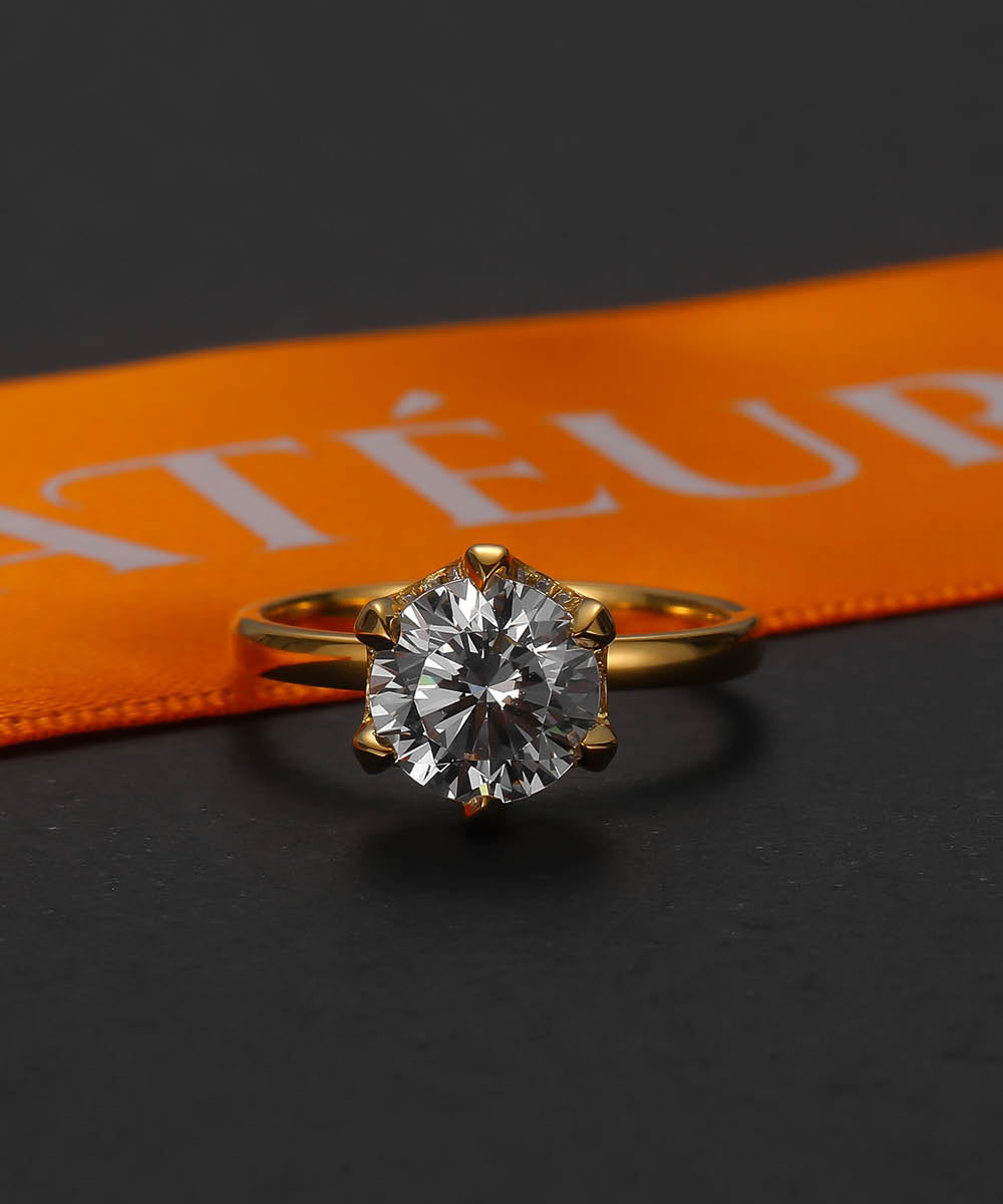 Satéur Aurous Gold Halo Diamond Ring™, 18K Gold