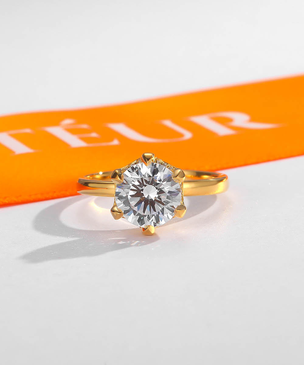 Satéur Aurous Gold Halo Diamond Ring™, 18K Gold