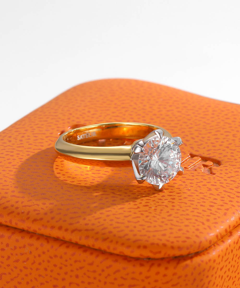 Satéur Aurous Gold Elegancia Diamond Ring™, 18K Gold