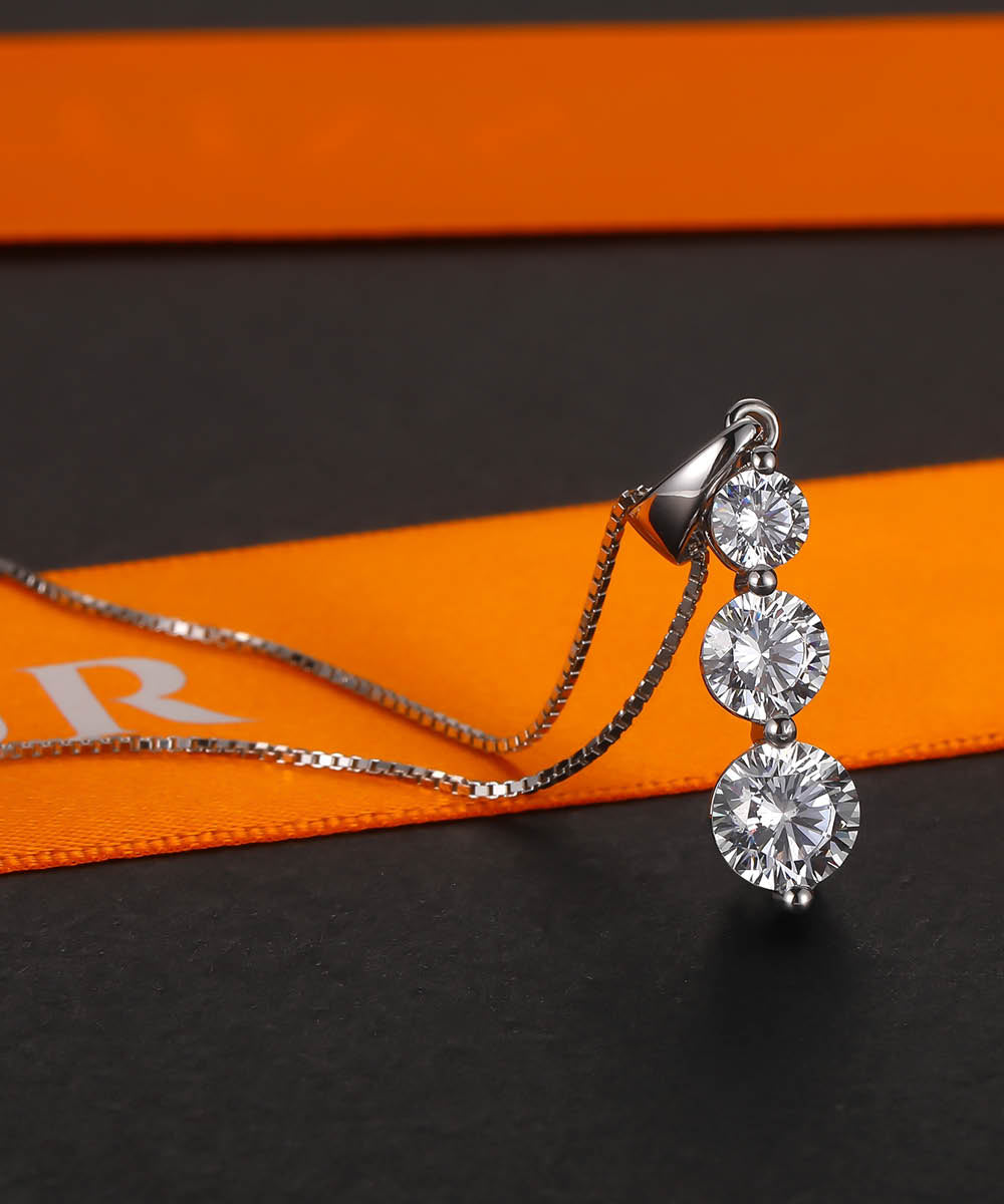Satéur Trinité Diamond Necklace™, 18K White Gold
