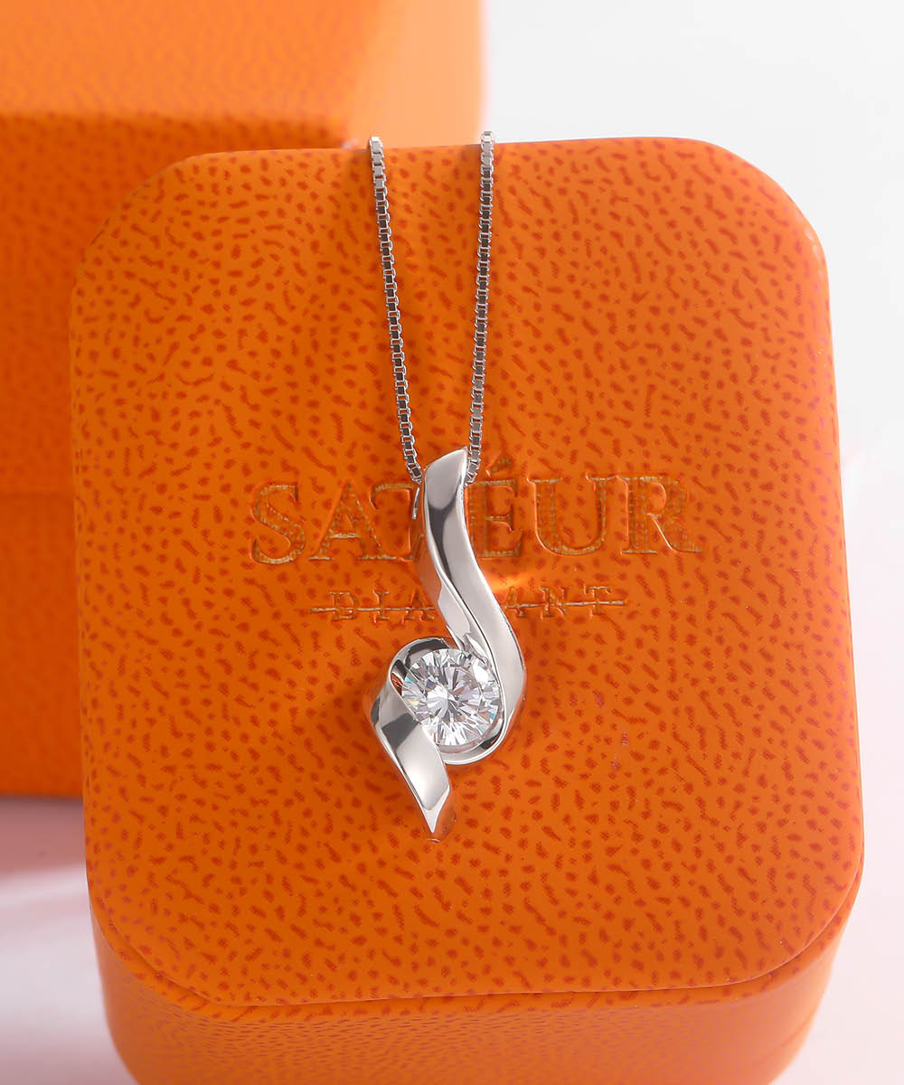 Satéur Emmêlé Diamond Necklace™, 18K White Gold
