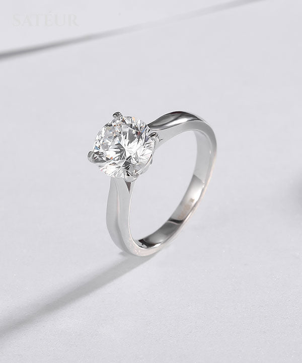 Satéur Pierre d’Amour Diamond Ring™, 18K White Gold, Round Cut