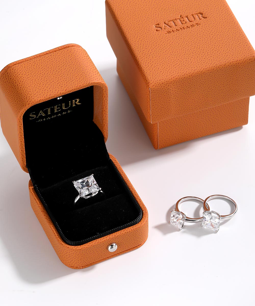Satéur Adélaïde Diamond Ring™, 18K White Gold