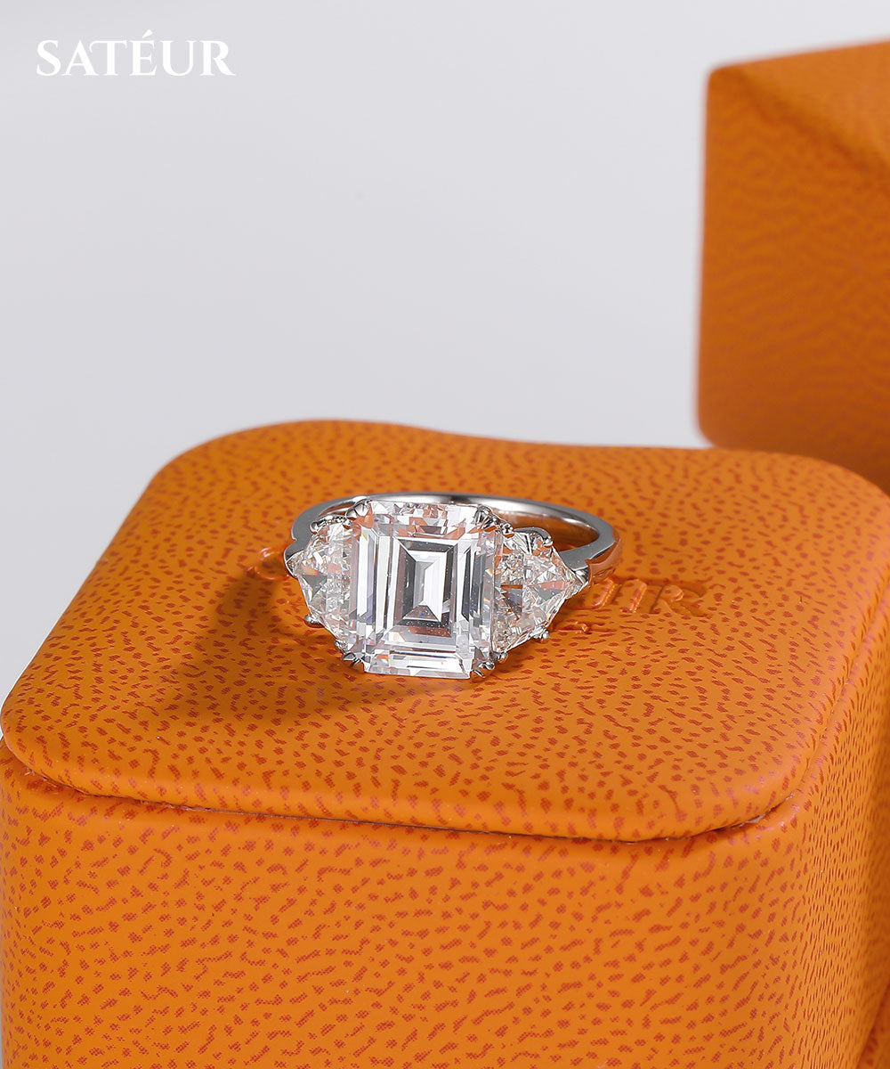 Satéur Chef-d'oeuvre Diamond Ring™, 18K White Gold