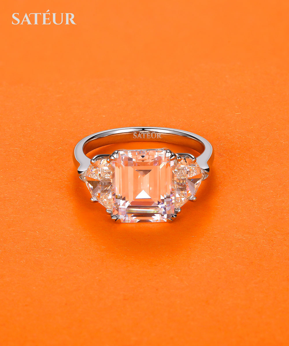 Satéur Chef-d'oeuvre Diamond Ring™, 18K White Gold