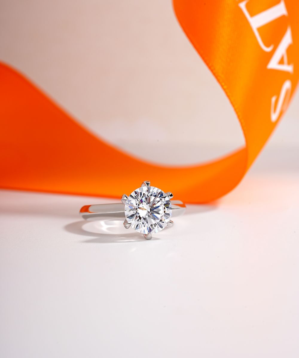 Satéur Destinée Diamond Ring™, 18K White Gold, Round Cut