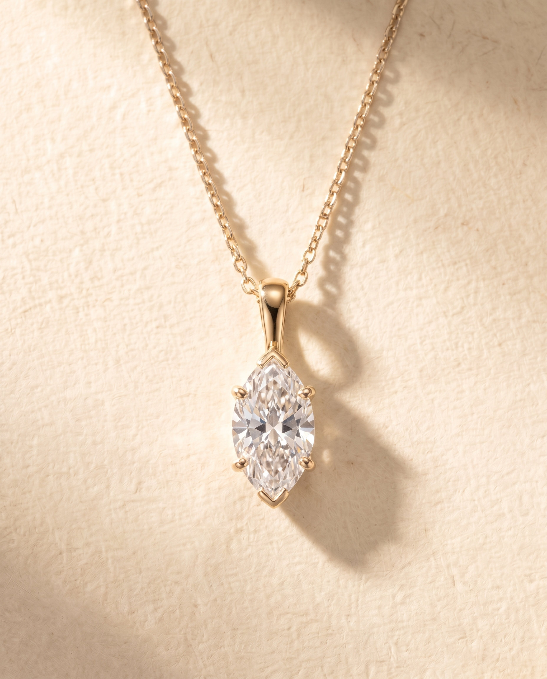 Satéur Pétale Diamond Necklace™, 14K Solid Gold — image 10