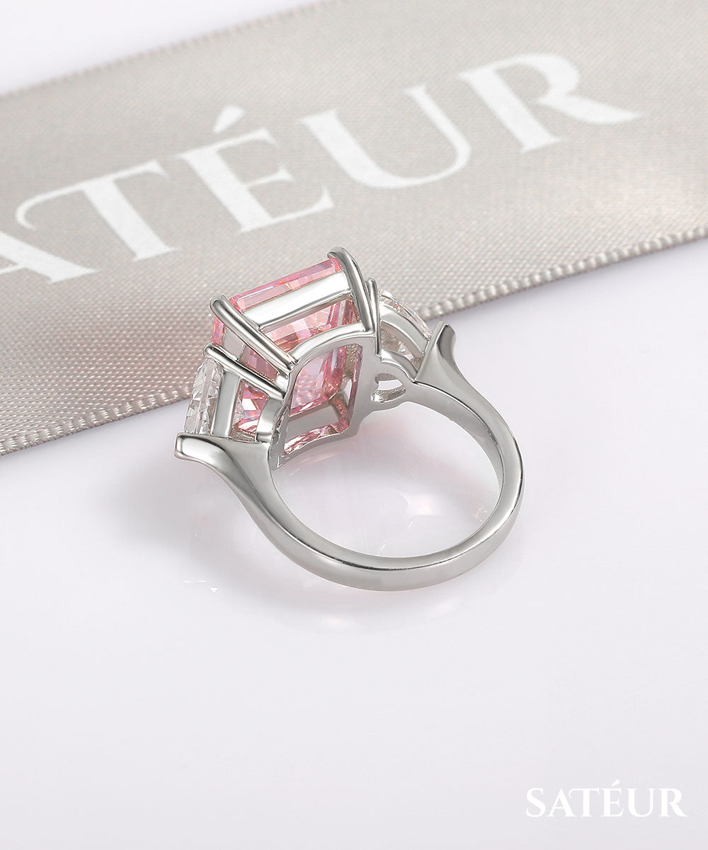 Satéur Rosé Reine Diamond Ring™, 18K White Gold