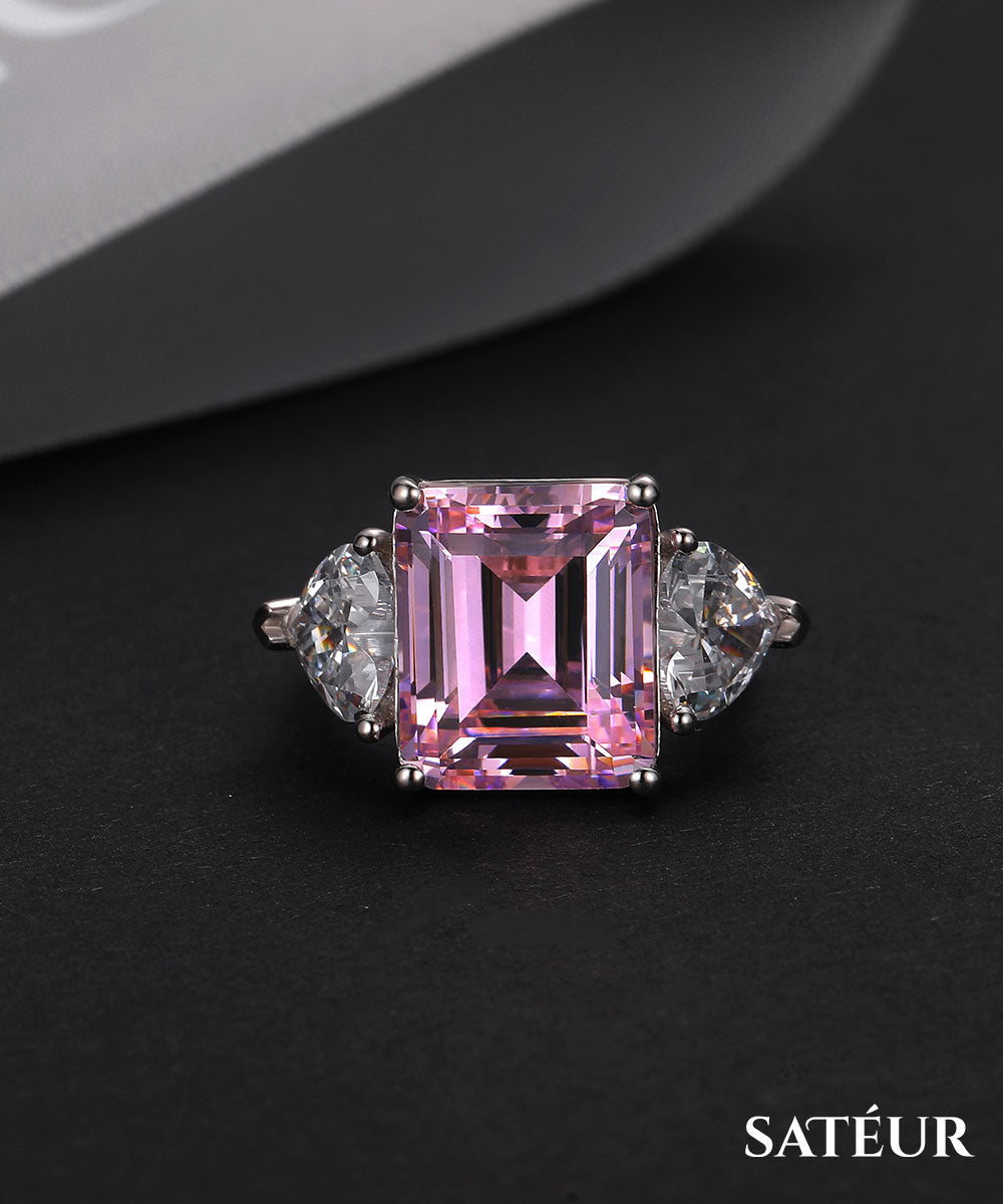 Satéur Rosé Reine Diamond Ring™, 18K White Gold