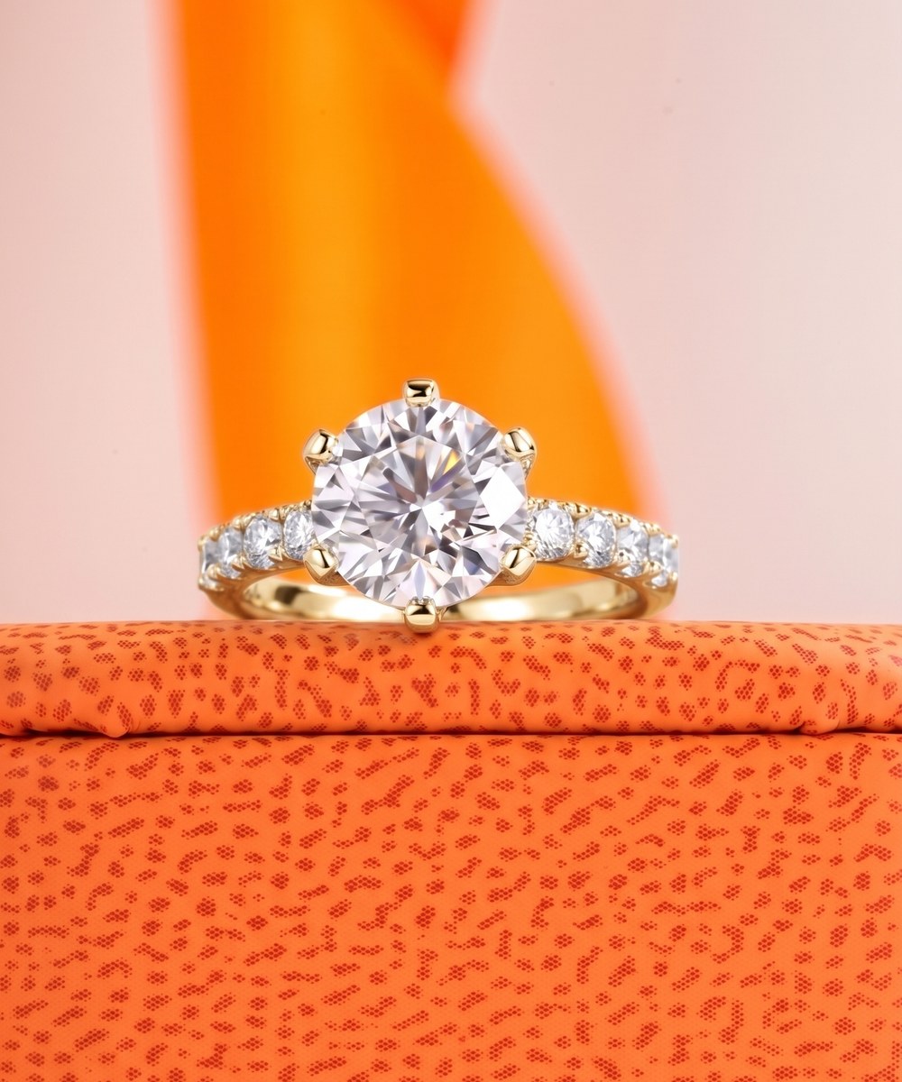 Satéur Aurous Gold Victoire Ring — 18K gold finish diamond-look solitaire — white-02
